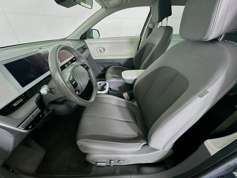 Used 2024 Hyundai Ioniq 5 SE image 13