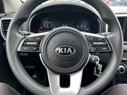 Used 2021 Kia Sportage LX image 19