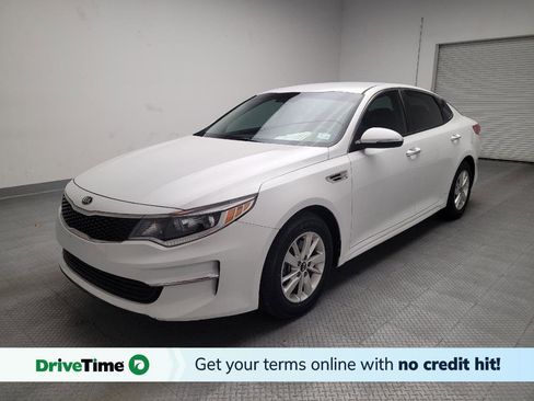 Used 2017 Kia Optima LX w/ Convenience Plus Package image 1