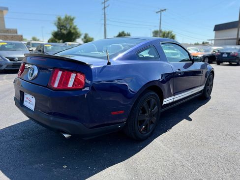 Used 2012 Ford Mustang Coupe RWD image 4