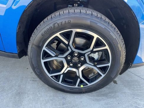 New 2026 Ford Maverick Lariat image 31