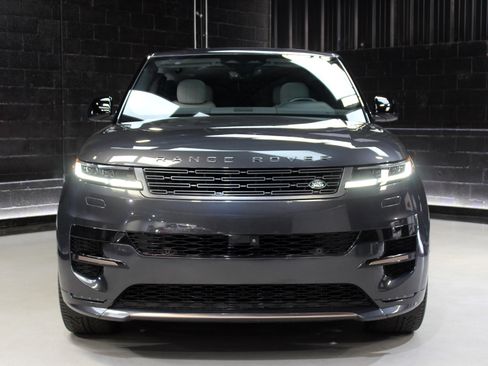 Used 2024 Land Rover Range Rover Sport Dynamic SE image 6