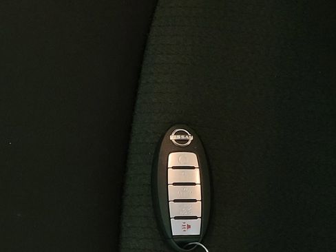 Used 2024 Nissan Altima 2.5 SV image 32