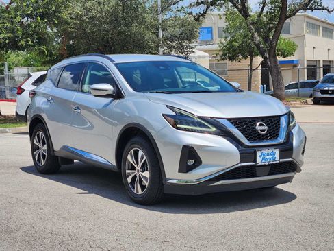 Used 2023 Nissan Murano SV FWD image 3