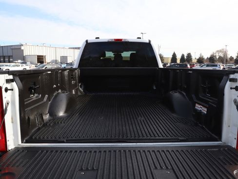 Used 2023 Ford F250 XLT image 17