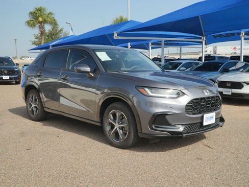 Used 2025 Honda HR-V EX-L image 3