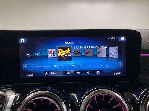 Used 2023 Mercedes-Benz EQB 250+ image 16