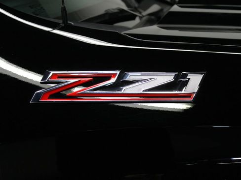 Used 2025 Chevrolet Silverado 1500 LT Trail Boss w/ Convenience Package II image 37