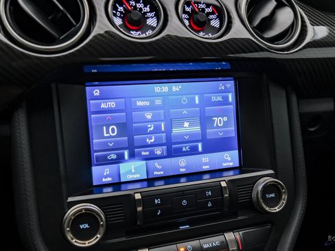 Used 2021 Ford Mustang Shelby GT500 w/ Carbon Fiber Track Pack image 57