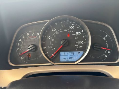 Used 2013 Toyota RAV4 LE FWD image 11