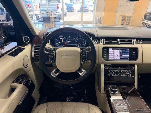 Used 2014 Land Rover Range Rover HSE AWD/4WD image 13