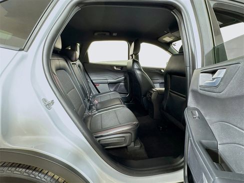Used 2025 Ford Escape ST-Line image 23