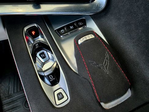 Used 2023 Chevrolet Corvette Stingray Premium Conv w/ Z51 Performance Package RWD image 22