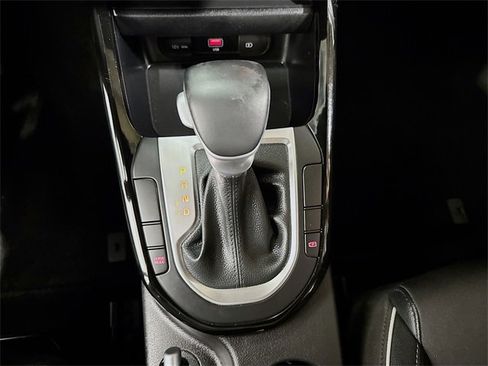Used 2023 Kia Forte GT-Line image 24