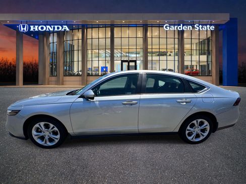 Certified 2024 Honda Accord LX image 3