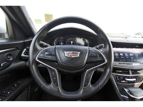 Used 2018 Cadillac CT6 Platinum image 9