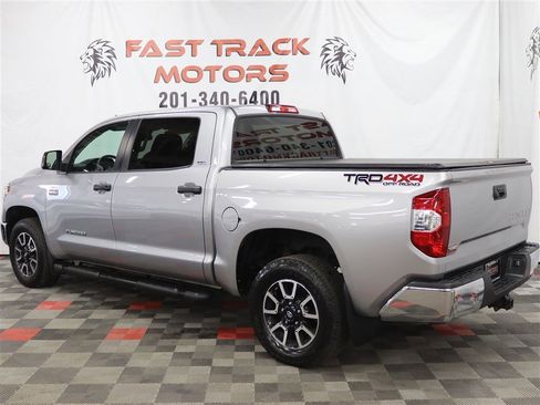 Used 2018 Toyota Tundra SR5 w/ TRD Off Road Package image 4