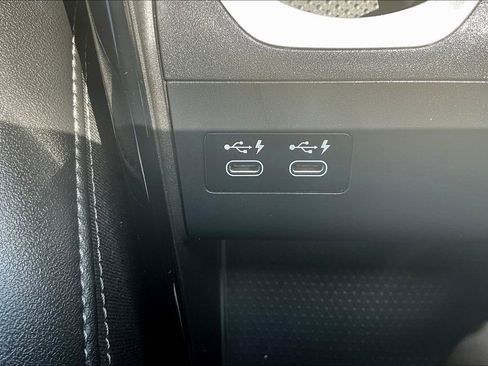 Used 2024 BMW X1 xDrive28i w/ M Sport Package image 32