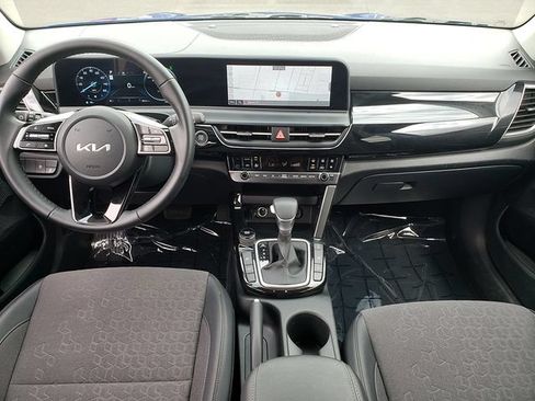 Certified 2024 Kia Seltos S AWD/4WD image 14