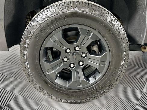 Used 2020 Chevrolet Tahoe LS AWD/4WD image 30
