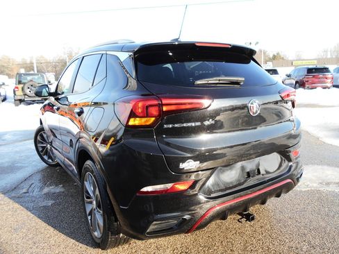 Used 2022 Buick Encore GX Select w/ Sport Touring Package image 3