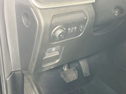 Used 2022 Jeep Wagoneer Series II image 10