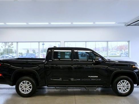 Used 2024 Toyota Tundra SR5 w/ SR5 Convenience Package image 7