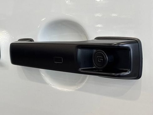Used 2026 Mercedes-Benz G 580 w/ EQ Technology image 11