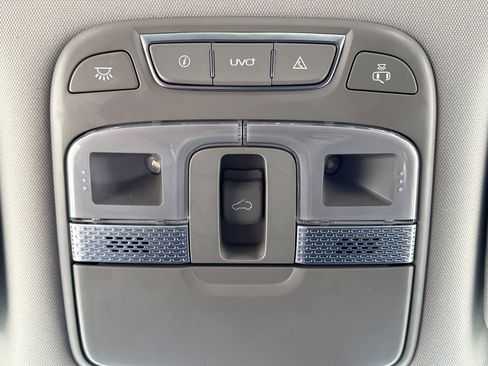 Used 2022 Kia Telluride S image 9