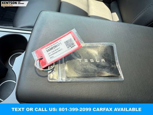 Used 2021 Tesla Model Y Long Range AWD/4WD image 32