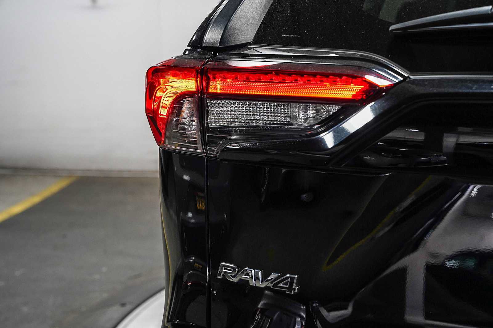 Certified 2023 Toyota RAV4 XLE w/ Convenience Package FWD image 11