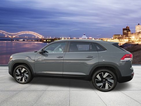 New 2026 Volkswagen Atlas Cross Sport SE image 3