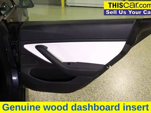 Used 2021 Tesla Model 3 Long Range image 23