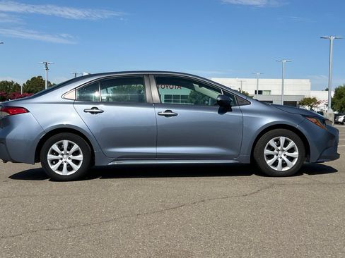 Used 2024 Toyota Corolla LE FWD image 3