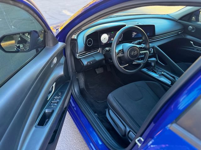 Used 2024 Hyundai Elantra SEL FWD image 23