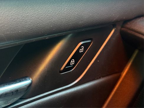 Used 2024 MAZDA CX-90 3.3 Turbo w/ Preferred Plus image 38