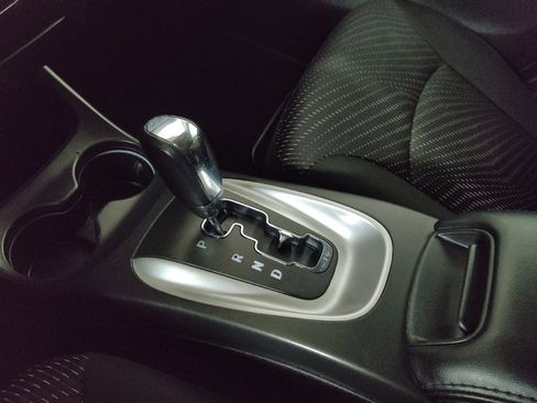 Used 2020 Dodge Journey SE w/ SE Popular Equipment Group image 26