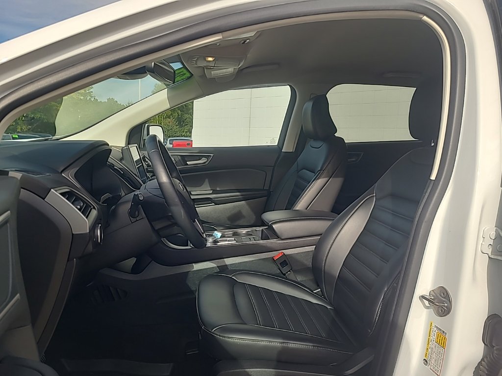 Used 2024 Ford Edge SEL w/ Convenience Package AWD/4WD image 10
