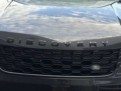 Certified 2024 Land Rover Discovery Dynamic SE AWD/4WD image 11