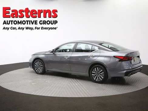 Used 2023 Nissan Altima 2.5 SV w/ SV Premium Package AWD/4WD image 63