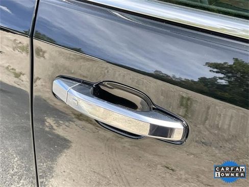 Used 2024 Chevrolet Silverado 1500 High Country w/ High Country Premium Package image 34