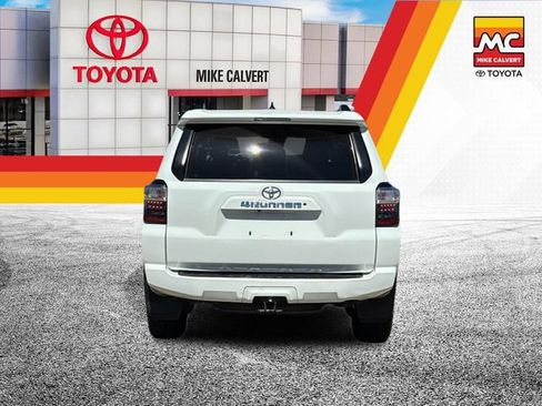 Used 2021 Toyota 4Runner SR5 RWD image 4
