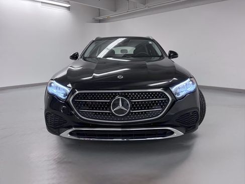 Used 2026 Mercedes-Benz E 450 4MATIC All-Terrain Wagon image 3