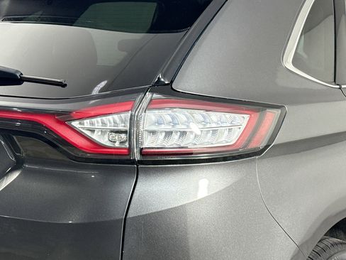 Used 2016 Ford Edge SEL w/ Equipment Group 201A image 32