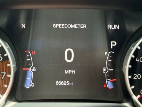 Used 2017 Jeep Compass Trailhawk w/ Leather Interior Group AWD/4WD image 22
