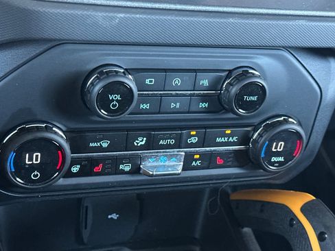 Used 2024 Ford Bronco Badlands AWD/4WD image 20
