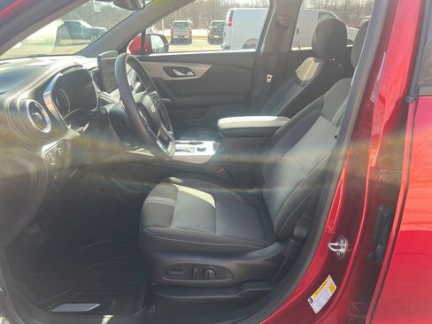 Used 2023 Chevrolet Blazer LT w/ Convenience Package image 9