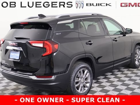 Certified 2024 GMC Terrain SLT image 5