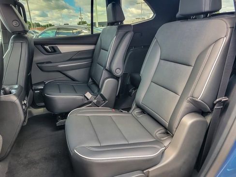 New 2026 Buick Enclave Preferred image 11