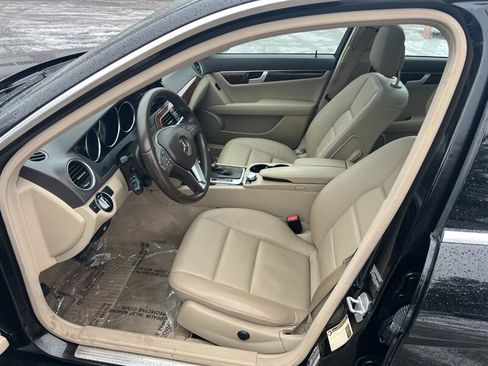 Used 2012 Mercedes-Benz C 300 4MATIC Sedan image 7